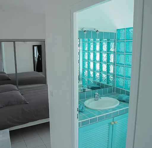 Les Arcades Порто-Веккьо