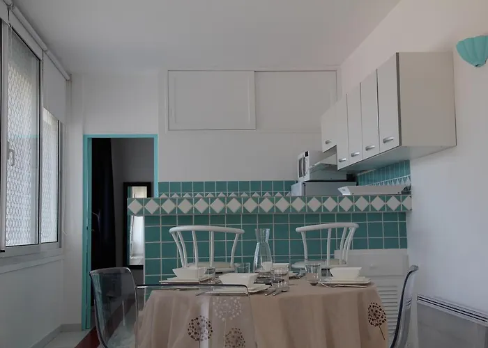 Apartment Les Arcades